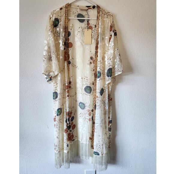 Jayley Cream Silk Blend Luxury Kimono with Tassel Detail in Ivory - Picture 2 of 8